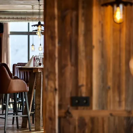 아파트 Luxury 8 Bedroom 380m2 - 2 551m Altitude Val-dʼIsère