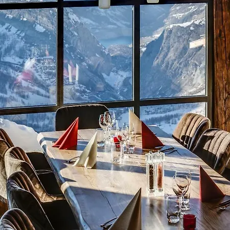 Luxury 8 Bedroom 380m2 - 2 551m Altitude